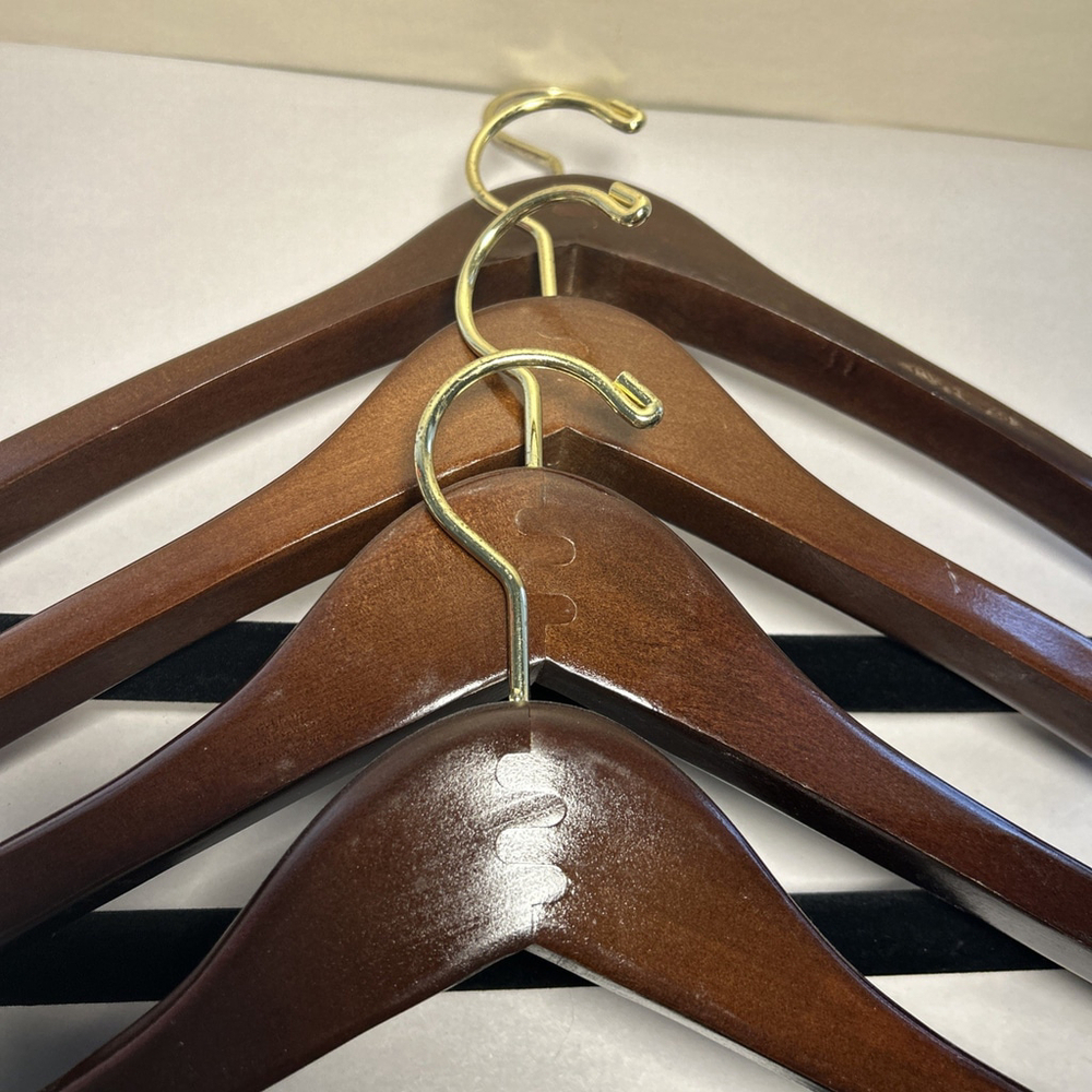 ASTOR & BLACK (3) Custom Clothiers Suit Jacket Pants Hanger FELT BAR Brass Hook - Picture 4 of 7